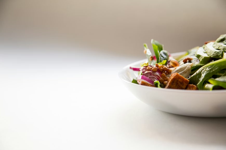 Alimentazione bilanciata e consapevole per il supporto metabolico